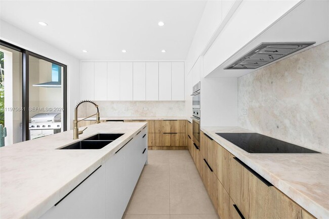 Building Photo - 66 NW 50th St