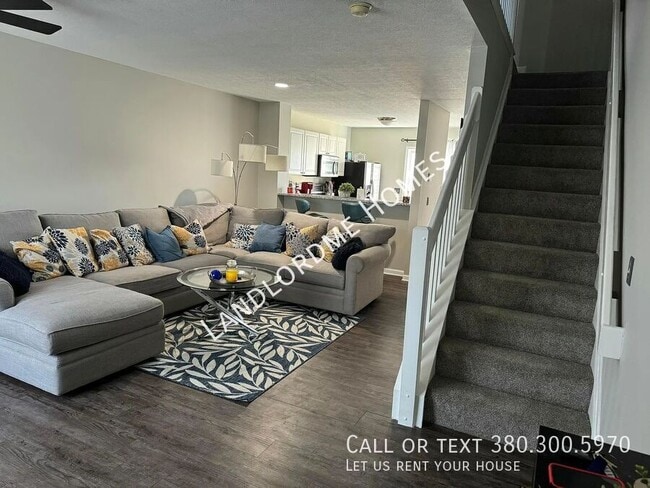 Building Photo - 6485 Nottinghill Trail Dr