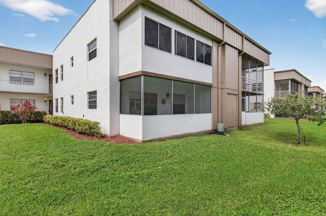 Building Photo - 406 Piedmont I