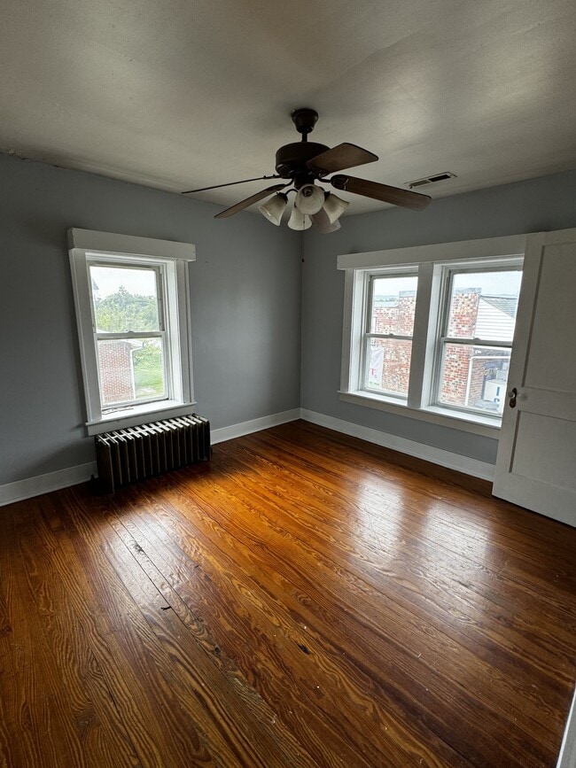 Building Photo - 439 Eagle School Rd