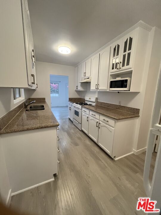 Building Photo - 849 San Miguel Ave