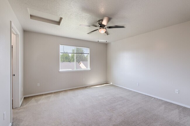 Building Photo - Beautiful Meridian home
