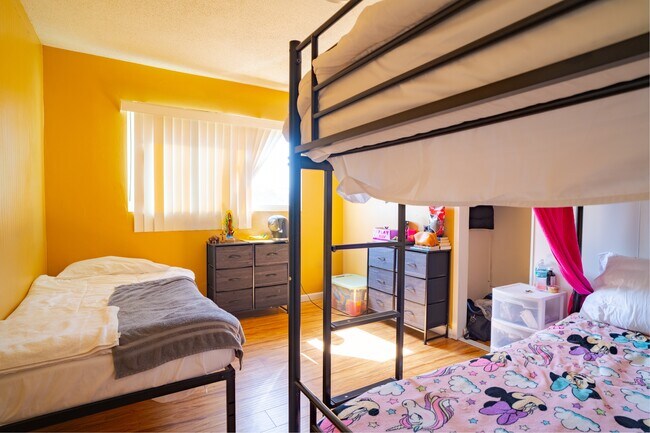 Building Photo - 5001 54th St