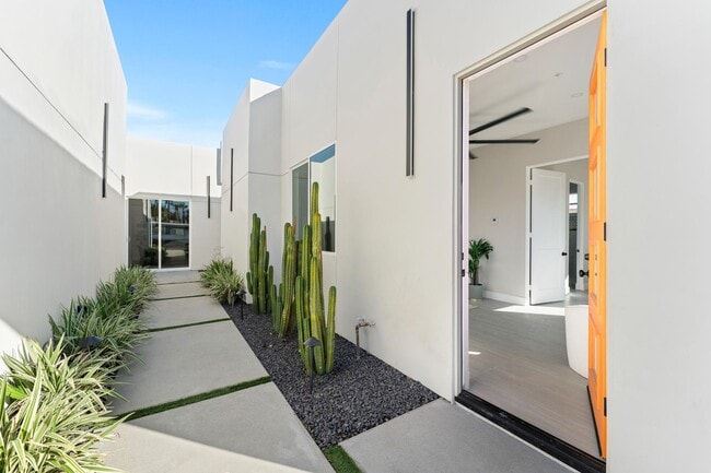 Building Photo - 74098 Goleta Ave