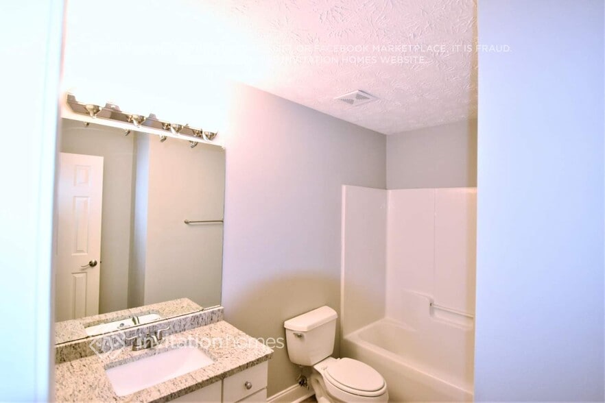 Building Photo - 2909 Sentinel Cir