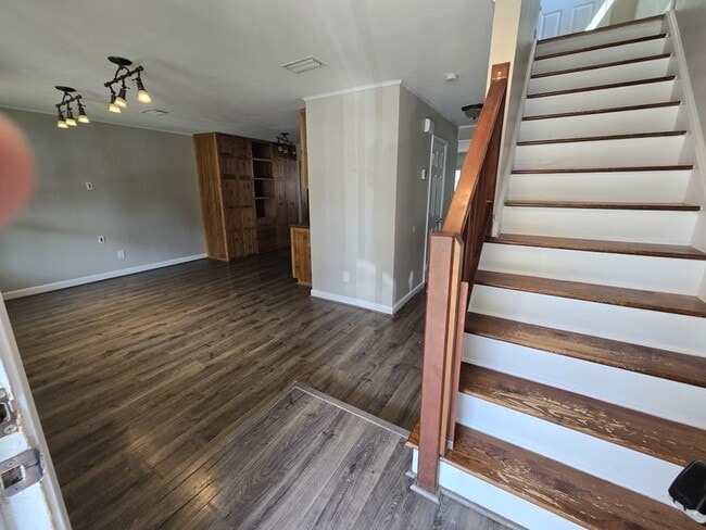 Building Photo - 4044 Starwood Arch