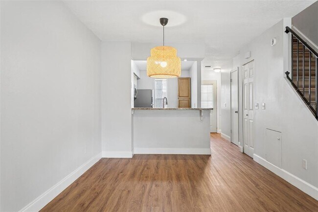Building Photo - 11325 Stratton Park Dr