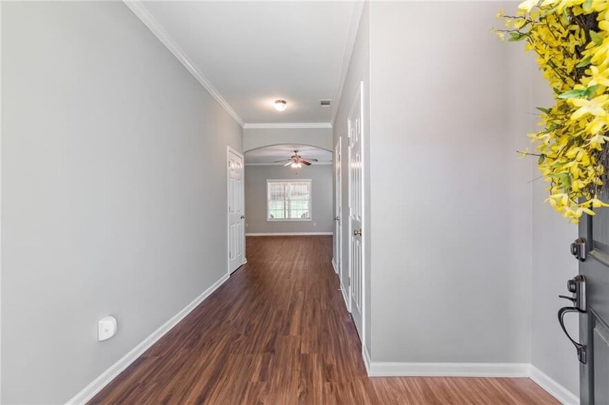 Building Photo - 134 Lexington Parke Dr