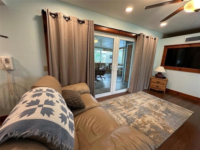 Building Photo - 56315 Hickory Rd