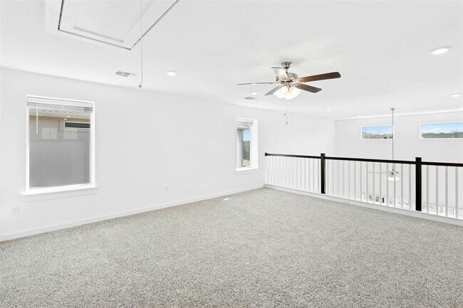 Building Photo - 2124 Ridge Runner Dr