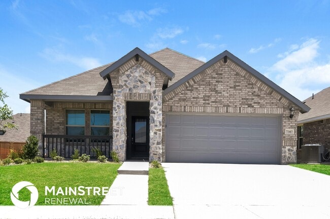 Building Photo - 7307 Vlg Fls Ln