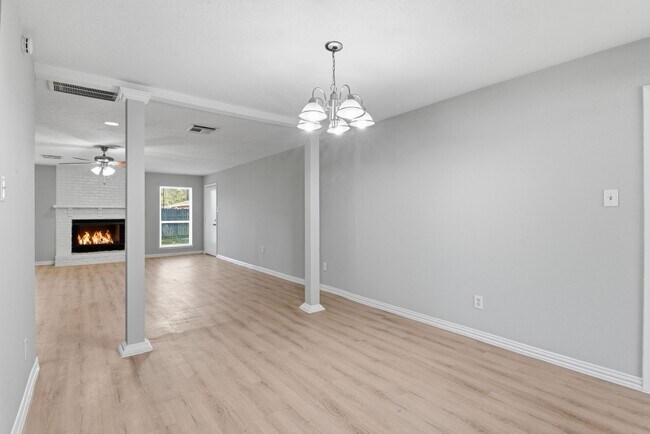 Building Photo - 4438 McCleester Dr