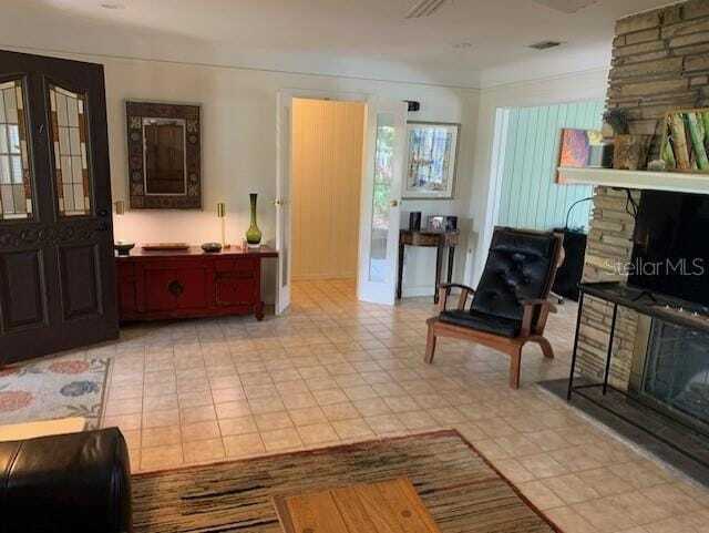 Building Photo - 436 Poincianna Dr