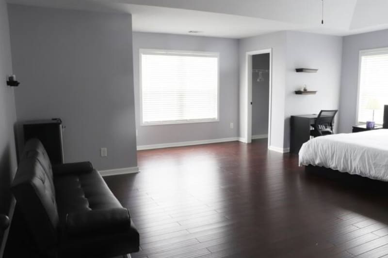 Building Photo - 4940 Racquet Ct