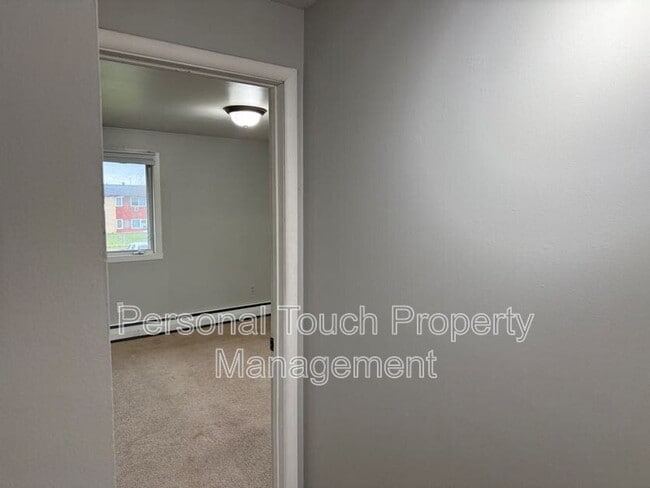 Building Photo - 1828 14th St S