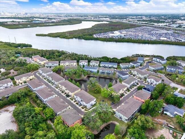 Building Photo - 4732 Pickering Harbor Pl