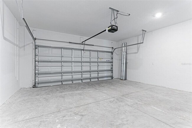 Building Photo - 8440 Skye Rnch Blvd