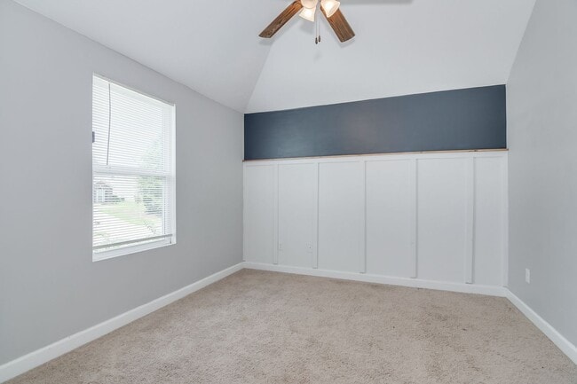 Building Photo - Beautiful 4 Bedroom in Great Neighborhood!