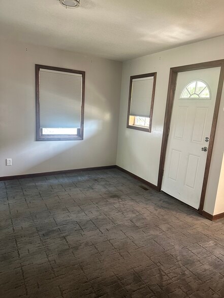 Building Photo - 607 S Wheeler St