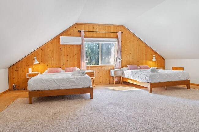 Building Photo - 18301 115th St NE