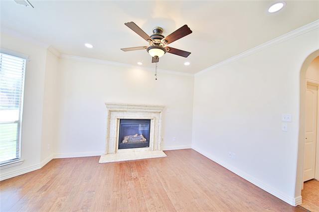 Building Photo - 778 Fall River Dr