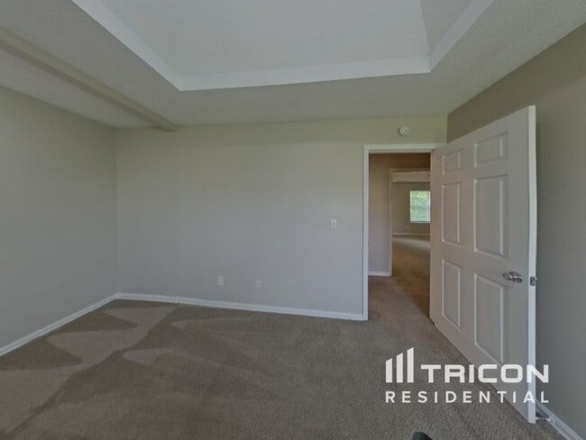 Building Photo - 6684 Overlook Ridge