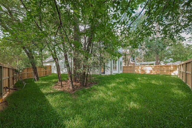 Building Photo - 11622 Twain Dr