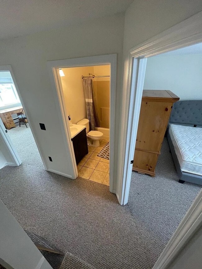 Building Photo - Spacious 2BR/1.5BA w/ Loft Available Now!!!