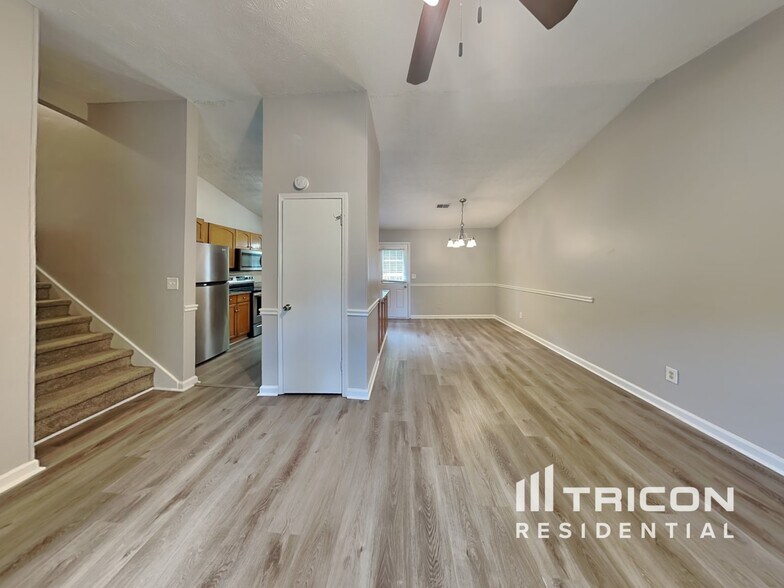 Building Photo - 4073 Red Laurel Way SW