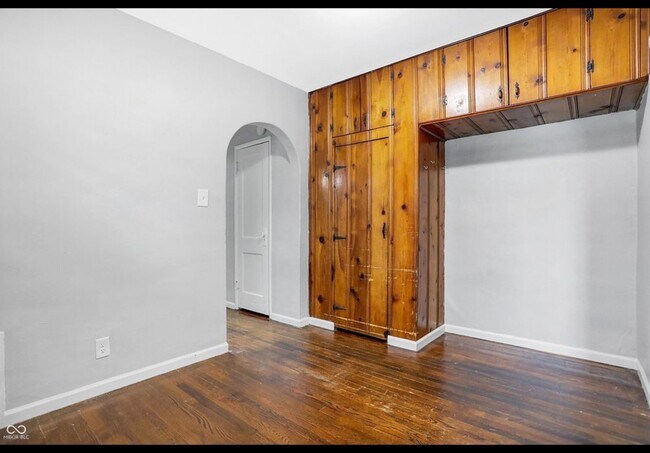 Building Photo - 521 S Arlington Ave