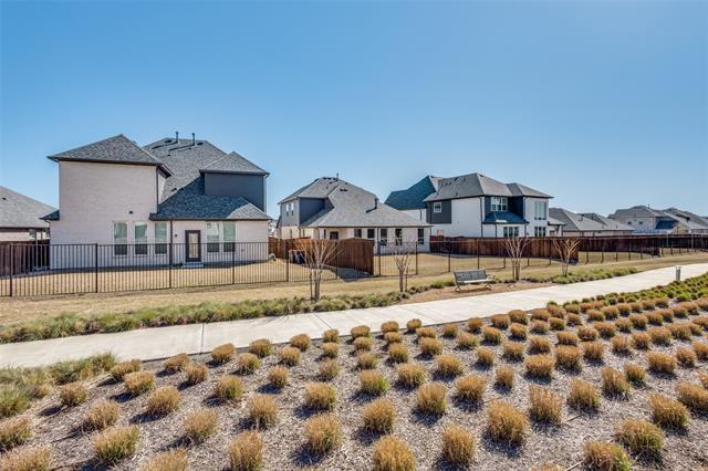 Building Photo - 724 Amenduni Ln