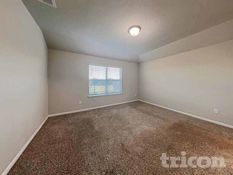 Building Photo - 441 Otto Ave