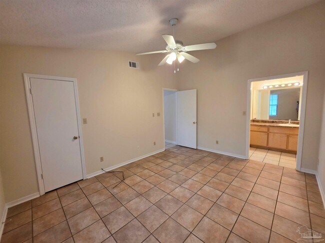 Building Photo - 1440 N 61st Ave