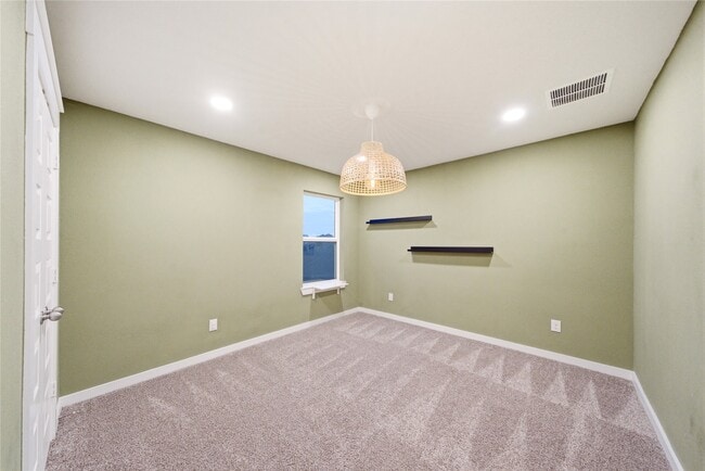 Building Photo - 2705 Bernadino Dr