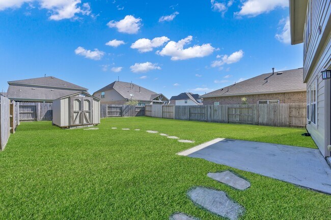 Building Photo - 11323 Creekway Bend Dr