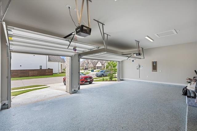 Building Photo - 1328 Huckleberry St