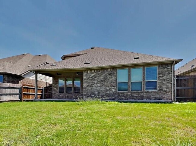 Building Photo - 3610 Thunian Pass