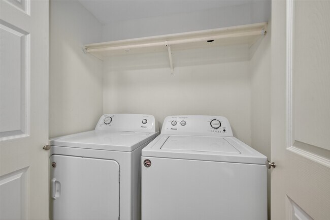 Building Photo - 12691 Briar Patch Dr