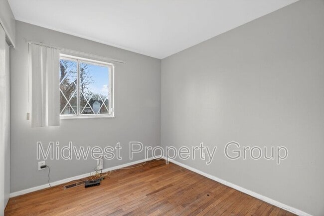 Building Photo - 1455 Redman Blvd