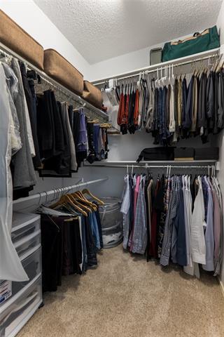 Building Photo - 18532 Shadow Ridge Dr