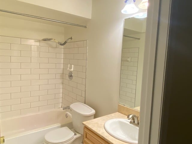 Building Photo - 1432 Dolman St