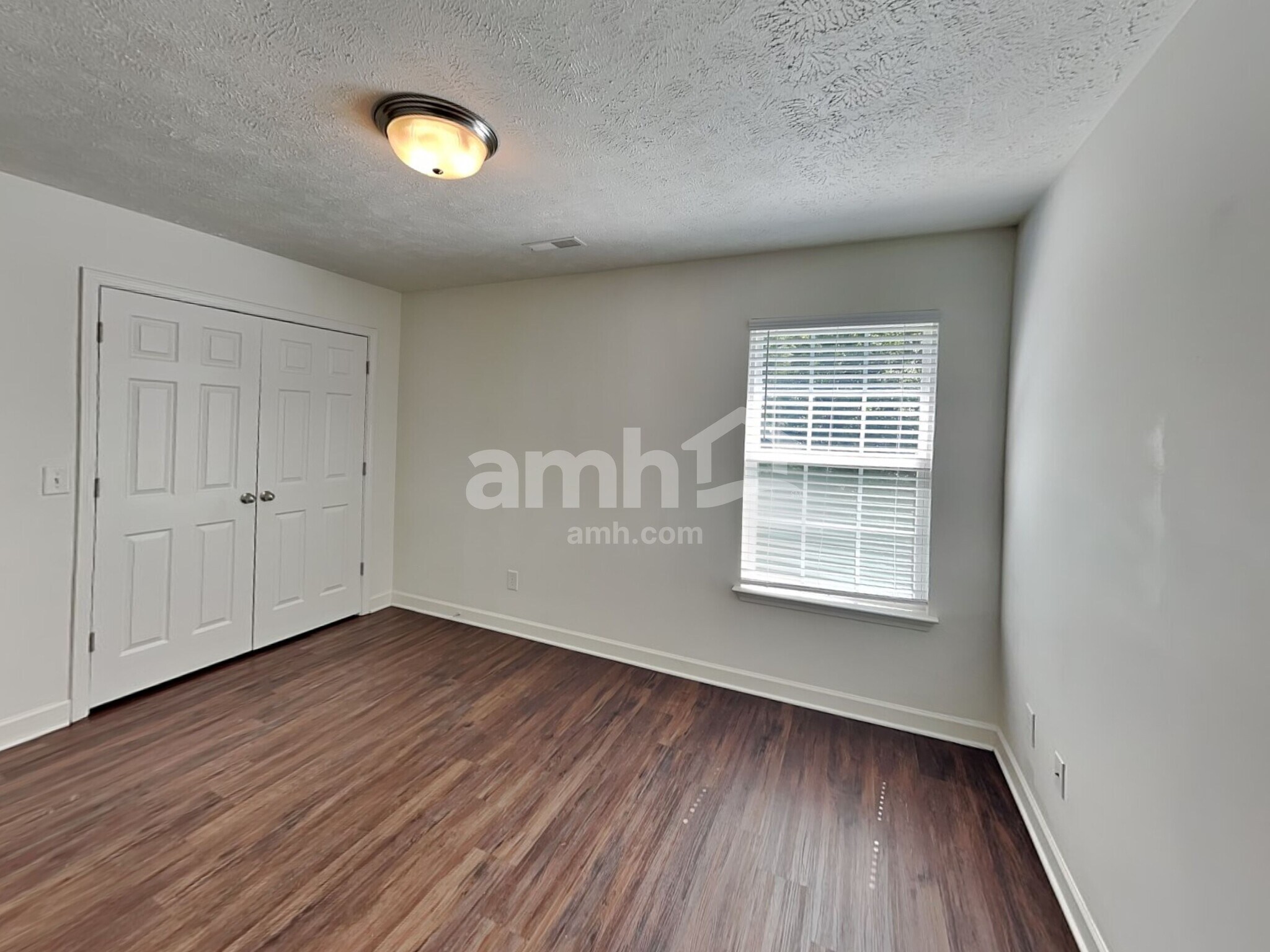 Building Photo - 645 Smoky Mountains Dr