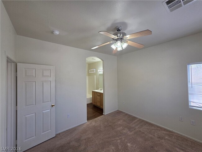 Building Photo - 6316 Beige Bluff St