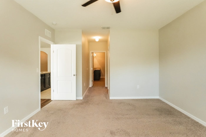 Building Photo - 6142 Grey Heron Dr