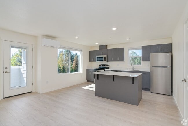 Interior Photo - Bella Meadows