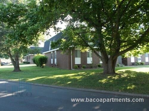 Building Photo - Colonial Village Apartments