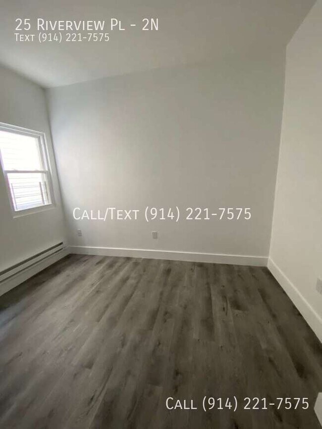 Building Photo - 25 Riverview Pl