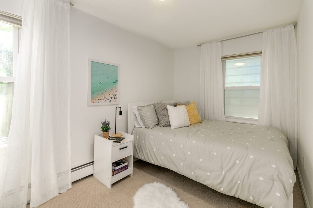 Building Photo - 95 2nd St