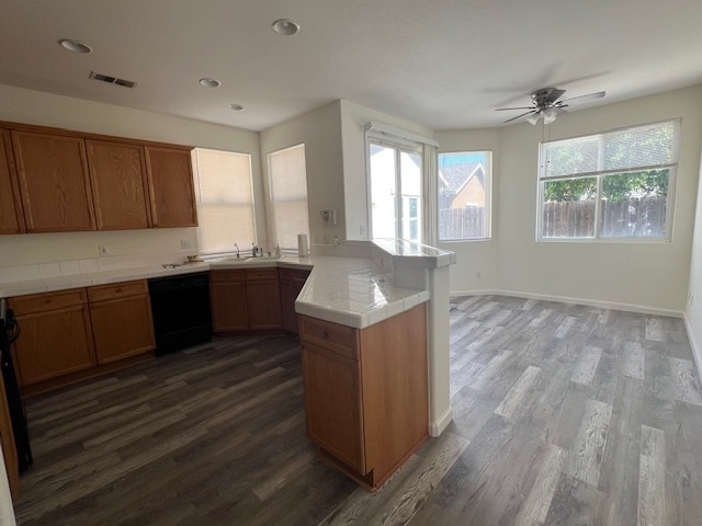 Building Photo - 309 Queencrest Ct