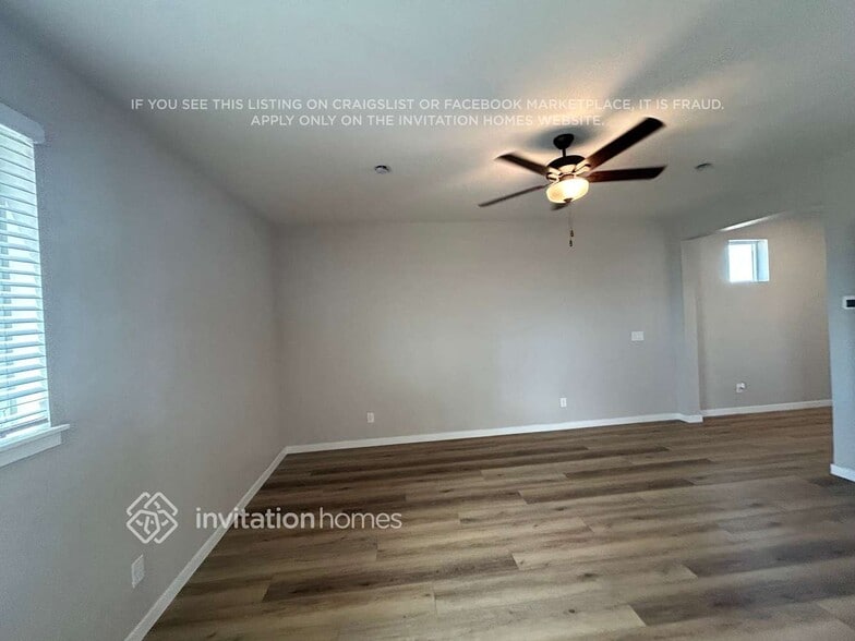 Building Photo - 9421 Yampa St